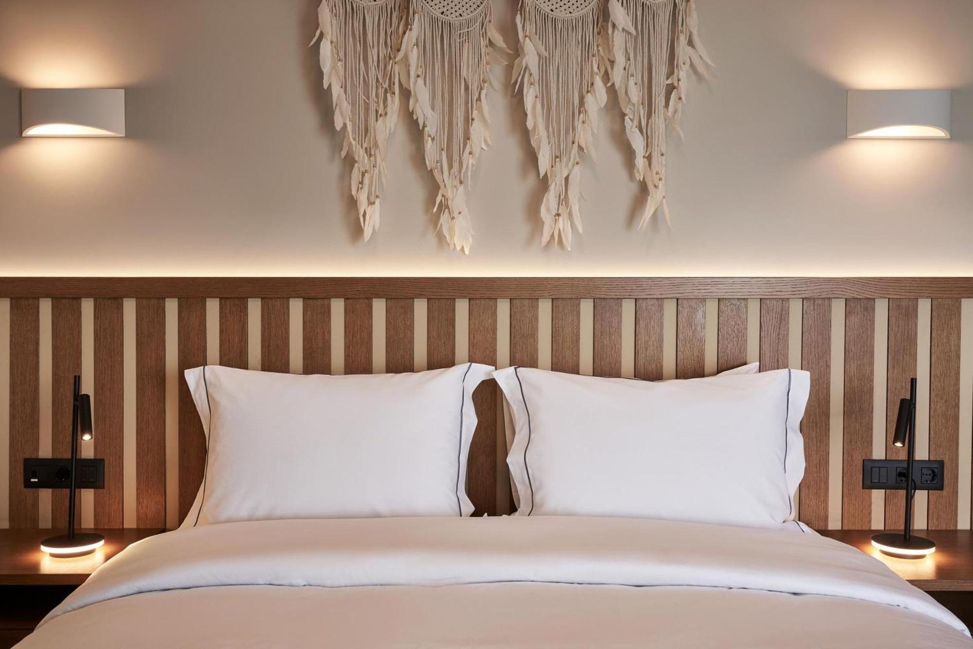 Beachfront Alassa Villas With Private Pools Kotronion  Εξωτερικό φωτογραφία