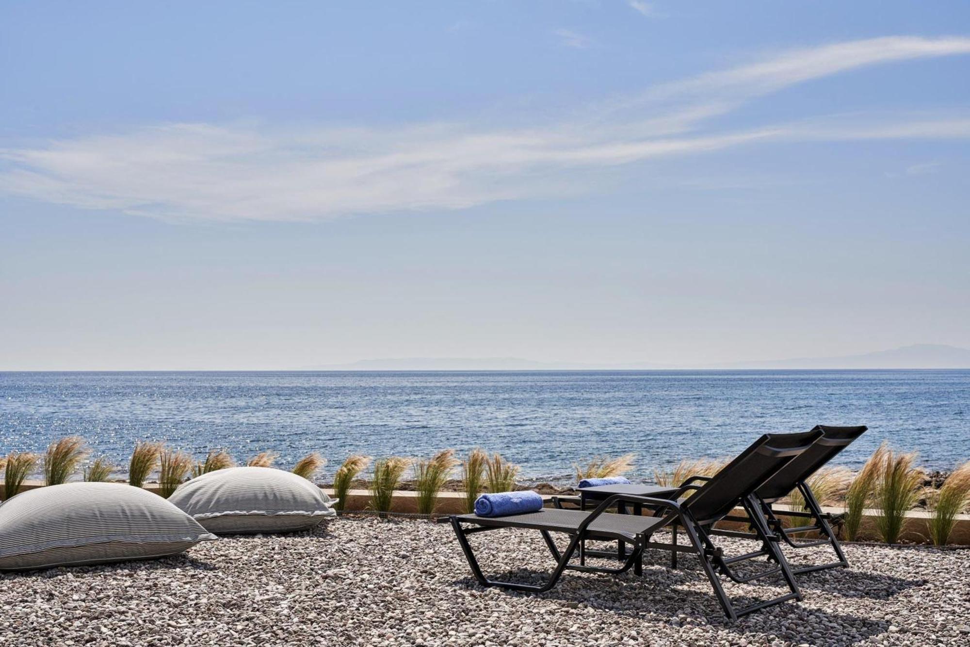 Beachfront Alassa Villas With Private Pools Kotronion  Εξωτερικό φωτογραφία