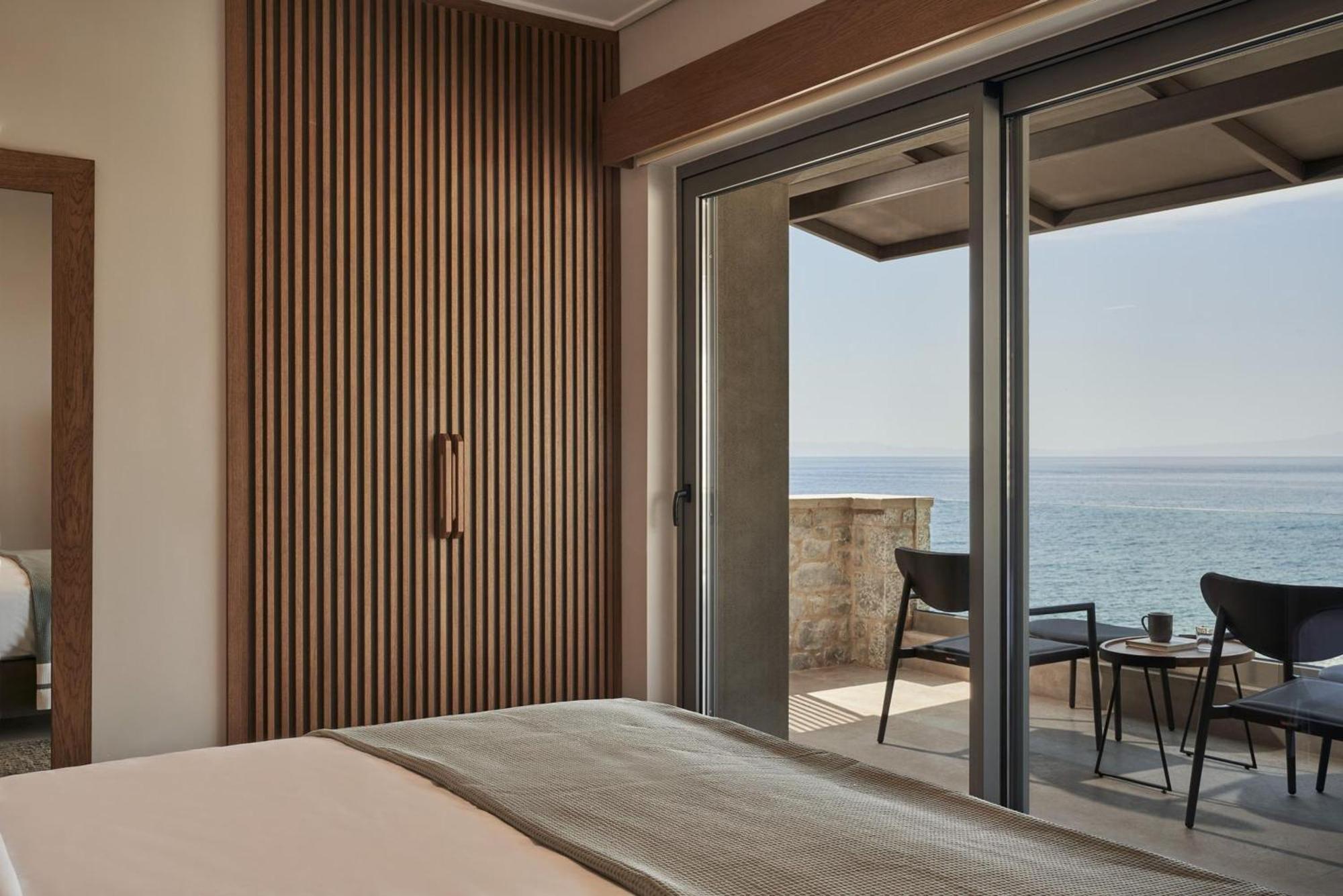 Beachfront Alassa Villas With Private Pools Kotronion  Εξωτερικό φωτογραφία