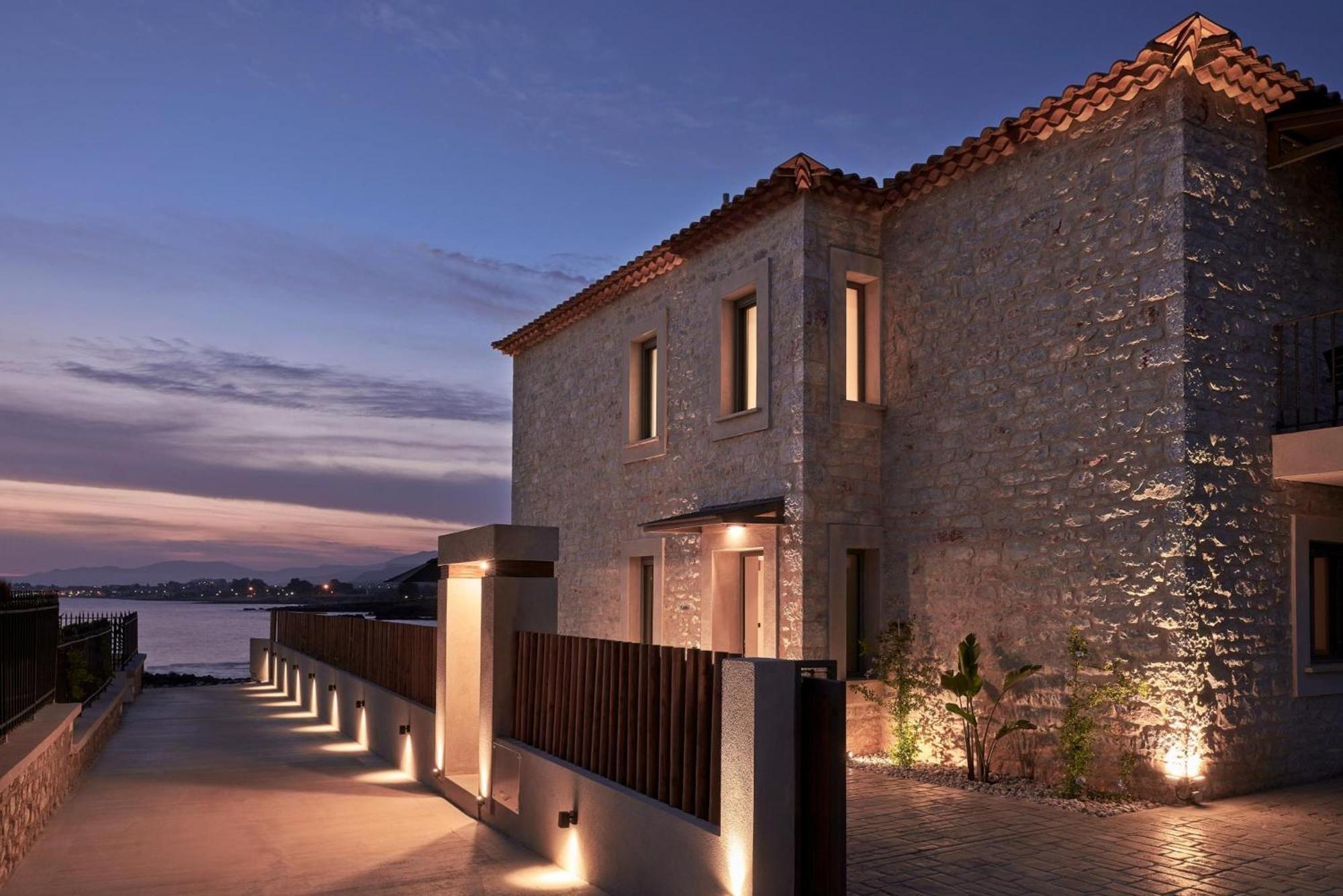 Beachfront Alassa Villas With Private Pools Kotronion  Εξωτερικό φωτογραφία