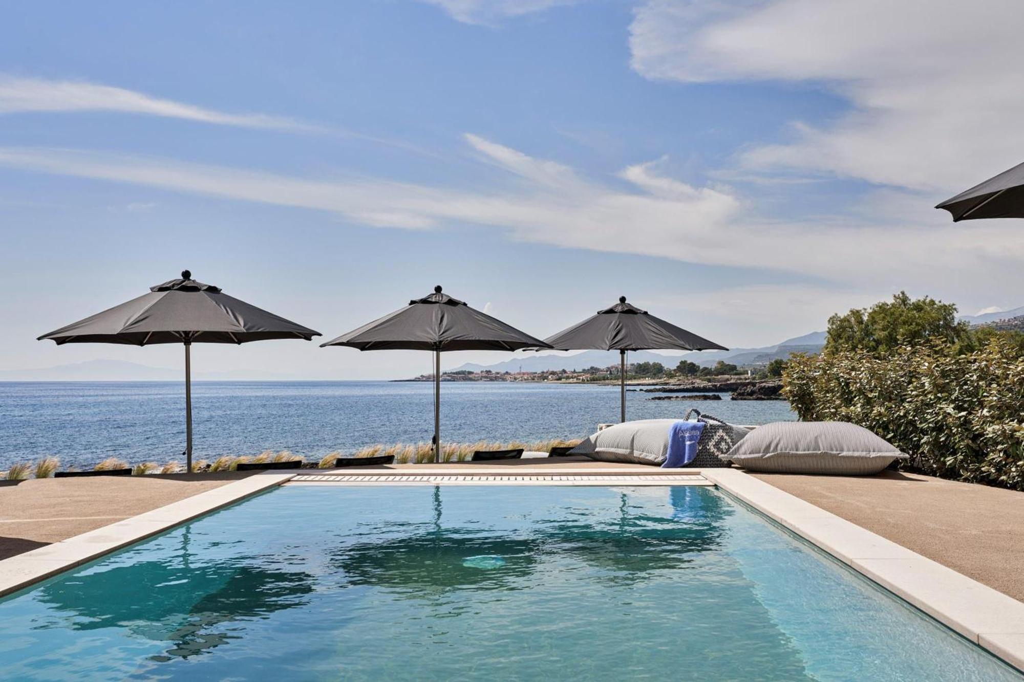 Beachfront Alassa Villas With Private Pools Kotronion  Εξωτερικό φωτογραφία