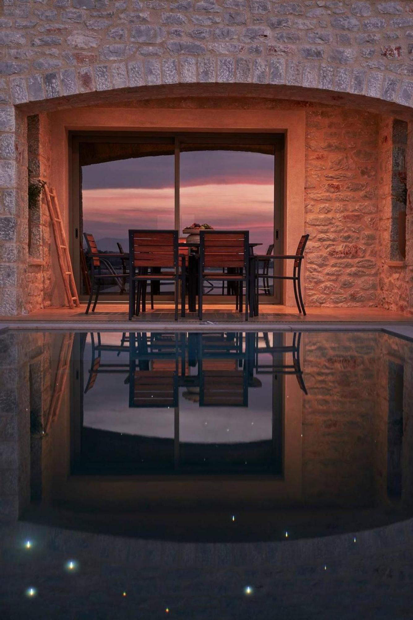 Beachfront Alassa Villas With Private Pools Kotronion  Εξωτερικό φωτογραφία