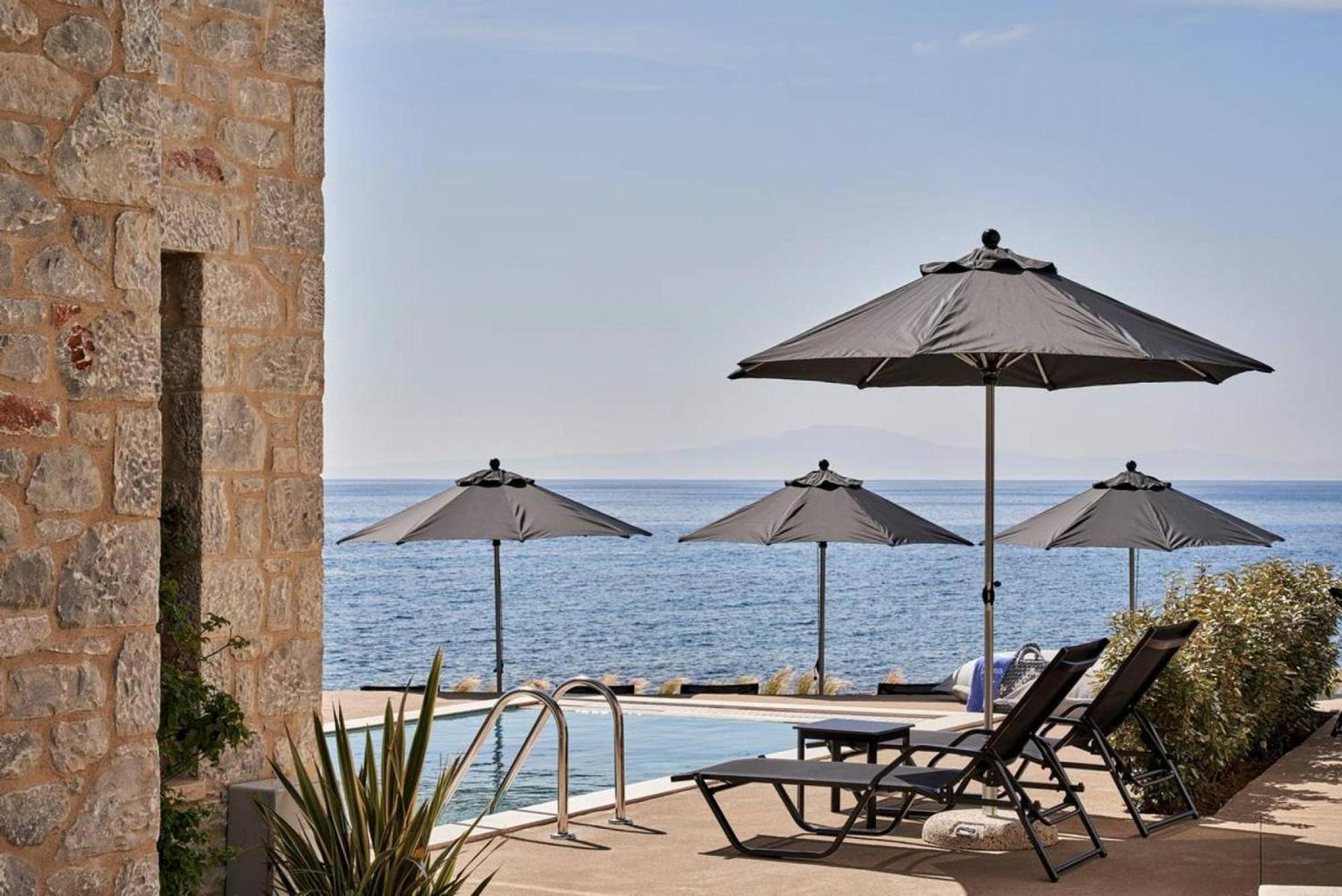 Beachfront Alassa Villas With Private Pools Kotronion  Εξωτερικό φωτογραφία